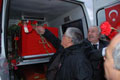 Erdal �n�n�, Bolu'dan karanfillerle u�urland� 