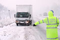 Trafik ekipleri zincir uyar�s� yapt�lar 