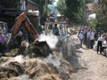 Samanl�k tamamen yand�