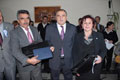 Ba�kan Y�lmaz?dan ��retmenlere hediye