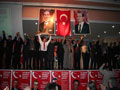DP adaylar�n� tan�tt�