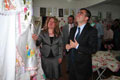 �avu�deresi K�y�nde, sergi a��ld�