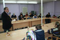 Y�lmaz engelli �ocuklara masal okudu