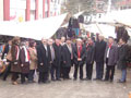 �neg�l pazar� gezdi