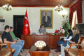 Leo?dan vali Akp�nar?a ziyaret