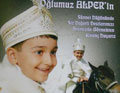 Alper erkekli�e ad�m att�