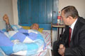 Y�lmaz?dan hasta ziyareti