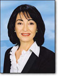 Ceylan, �pek Ongun?u okuyucular�yla bulu�turuyor