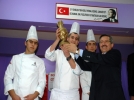 Temiz okullar bayraklar�n� ald�