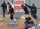 Kalecilerden g�zel kurtar��lar