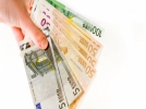 Euro banknotlar�n rengi de�i�ecek