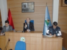A�can ve hafriyat��lar bir salonda