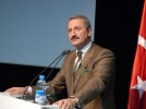 Bakandan tebrik geldi