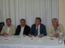 Yap�c� iktidar� ele�tirdi