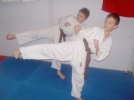 �st ku�a�a terfi ettiler
