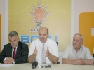 Biz hizmetin el�isiyiz
