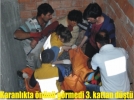 Karanl�kta �n�n� g�rmedi 3. kattan d��t�