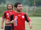 Emrah ayr�lm�yor