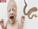 Bebe�in a�z�na y�lan girdi