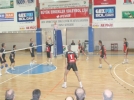Polis G�c� galibiyetle ba�lad�