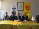 Asl�nda ��km�yor, iniyor