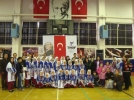 Halkoyunlar� mest etti