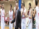 Basketbolla 100��m�z g�l�yor�100-56  