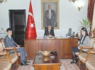 Gen� Kaymakamlardan Vali �z�imen�e ziyaret.