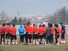 Oyunculara Tav�anl� uyar�s�