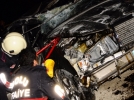 Takla atan arac�n alt�nda kald�