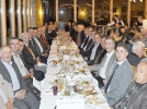 �� adamlar� ile bulu�tular
