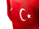 Ay-y�ld�zl� forma yenilendi
