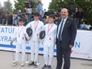 �d�llerini t�renle ald�lar