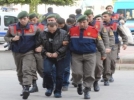 Tanker soyguncusu sahte polisler yakaland�