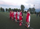 Rakiplerini ezip ge�tiler