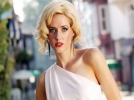 Her hafta yeni bir sa� modeli
