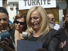 CHP�li kad�nlar sokaklarda hayk�rd�: Sava�mayal�m!