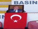 Koltu�u bo� kalmad�!..