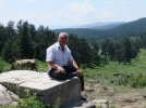 Benzin istasyonuna park etti�i kamyonu �ald�lar
