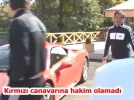 Acunun Spor Otomobilde Zor Anlar�