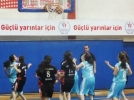 Ma�� Ayb�ke bitirdi: 82-64
