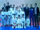 3 madalya ile d�nd�ler