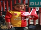 Bayram� ona har�l�k oldu