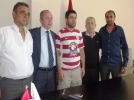 Ali G�zeldaldan 1 y�ll�k imza