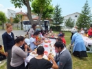 �zel �ocuklar doyas�ya e�lendi