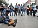 Hint m�zi�ini �zzet Baysal Caddesi�ne ta��d�