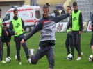 Cenk, Yaren oluyor