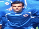 K���k Erol�un o�lu 14 numaray� giyiyor