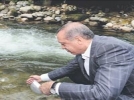Sisi ile dayan��an M�barek d�rt k��e
