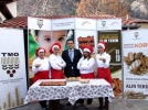 Bayat ekmekten yemek yapt�lar